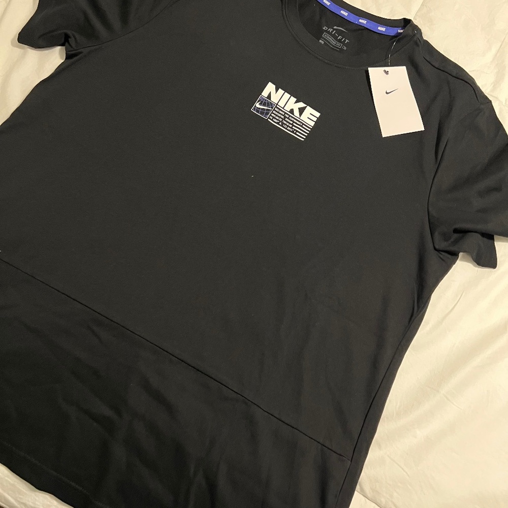 Nike T-shirt